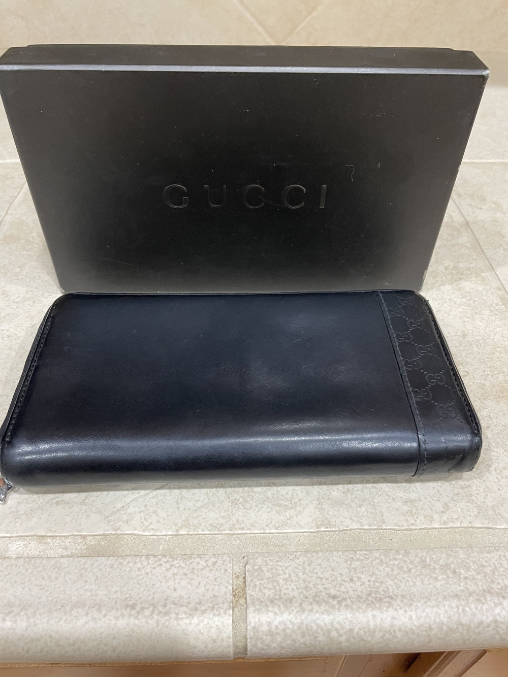Gucci Black Guccissima Leather Zip Around Wallet Authentic